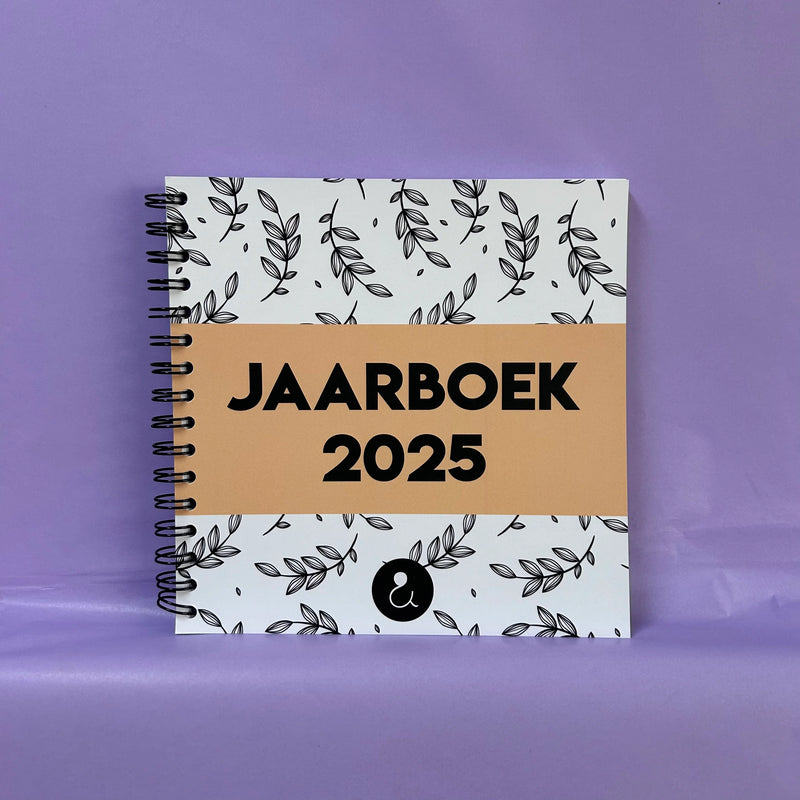 Jaarboek 2025 | INHOUD | Pastel Lichtoranje